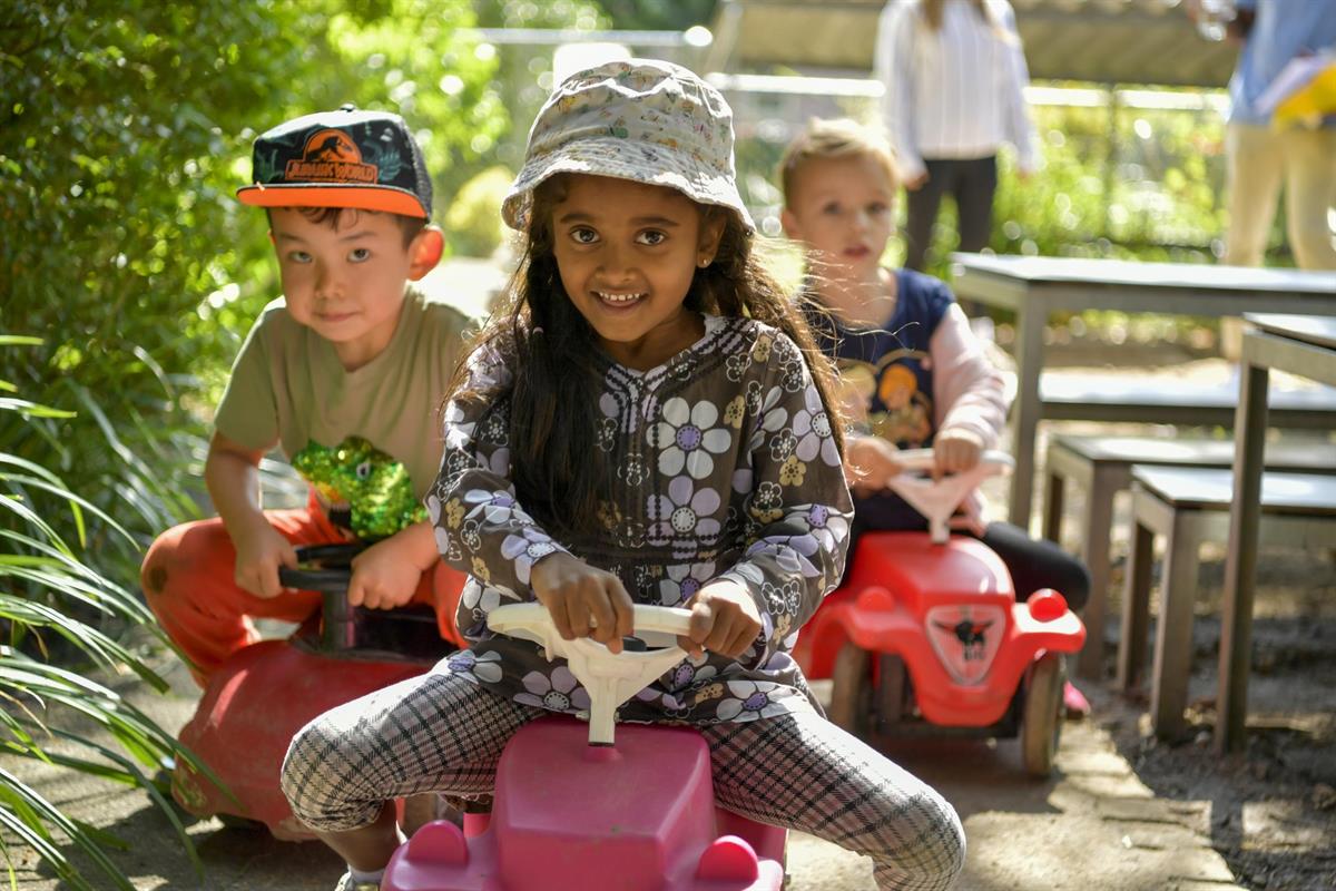 Bild 2: KiBiZ Kita Guthirt, Kinderbetreuung im grünen Quartier Kanton Zug