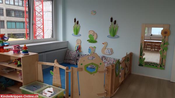 Bild 4: Waldkinderkrippe Blüemli, KiTa im Zentrum Witikon ZH