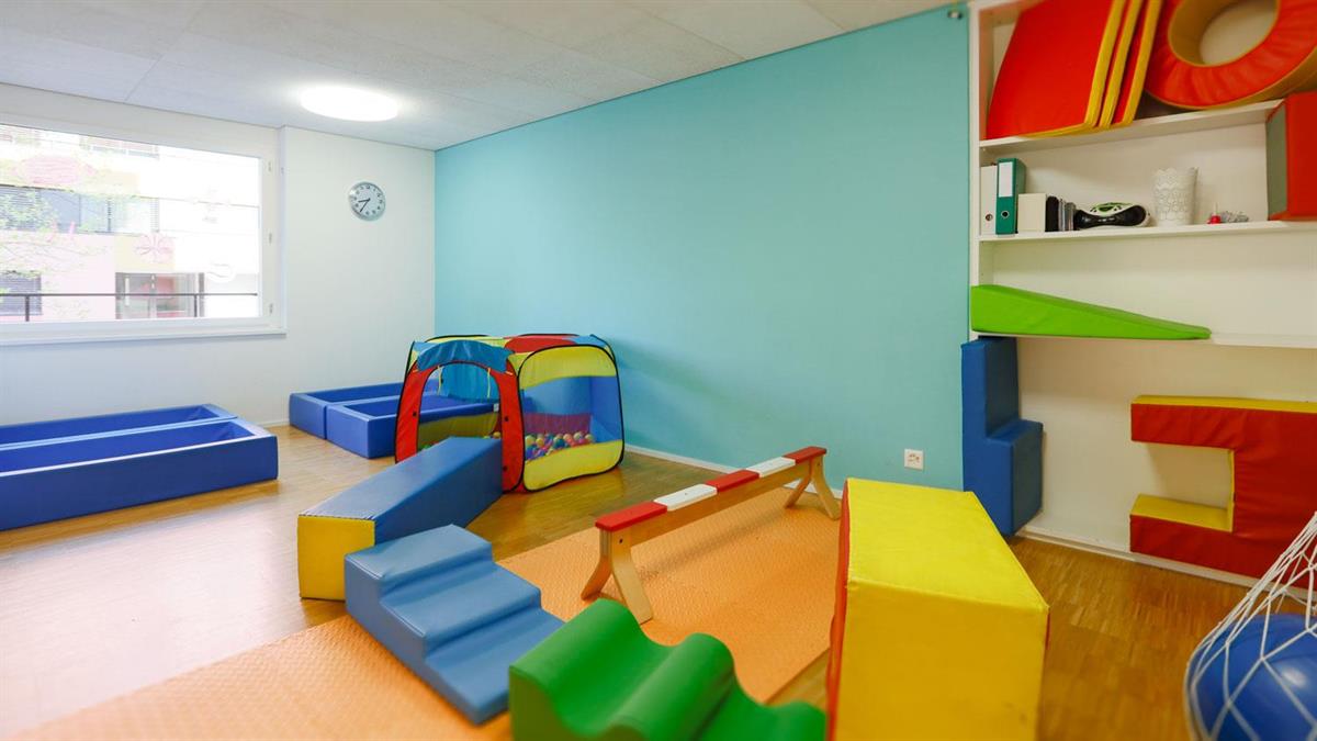 Bild 4: Krippen Kinderparadies GmbH, Kita in kinderfreundlichem Quartier in Zürich Affoltern