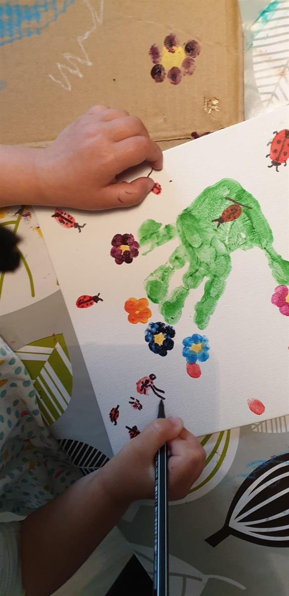 Bild 2: Kinderbetreuung Müslinäscht, Kindertagesstätte in Zug