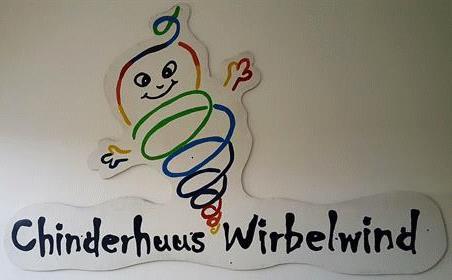Chinderhuus Wirbelwind, Kinderbetreuung direkt beim Bahnhof Buchs-Dällikon