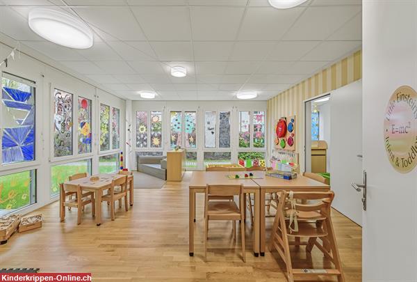 Bild 5: globegarden Neugasse, zweisprachige Kindertagesstätte bei der Josefwiese