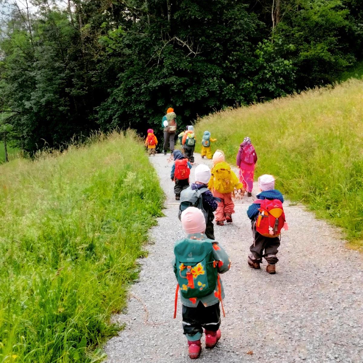 NaturKita GmbH, Kinderbetreuung mit Naturerlebnisse Adliswil